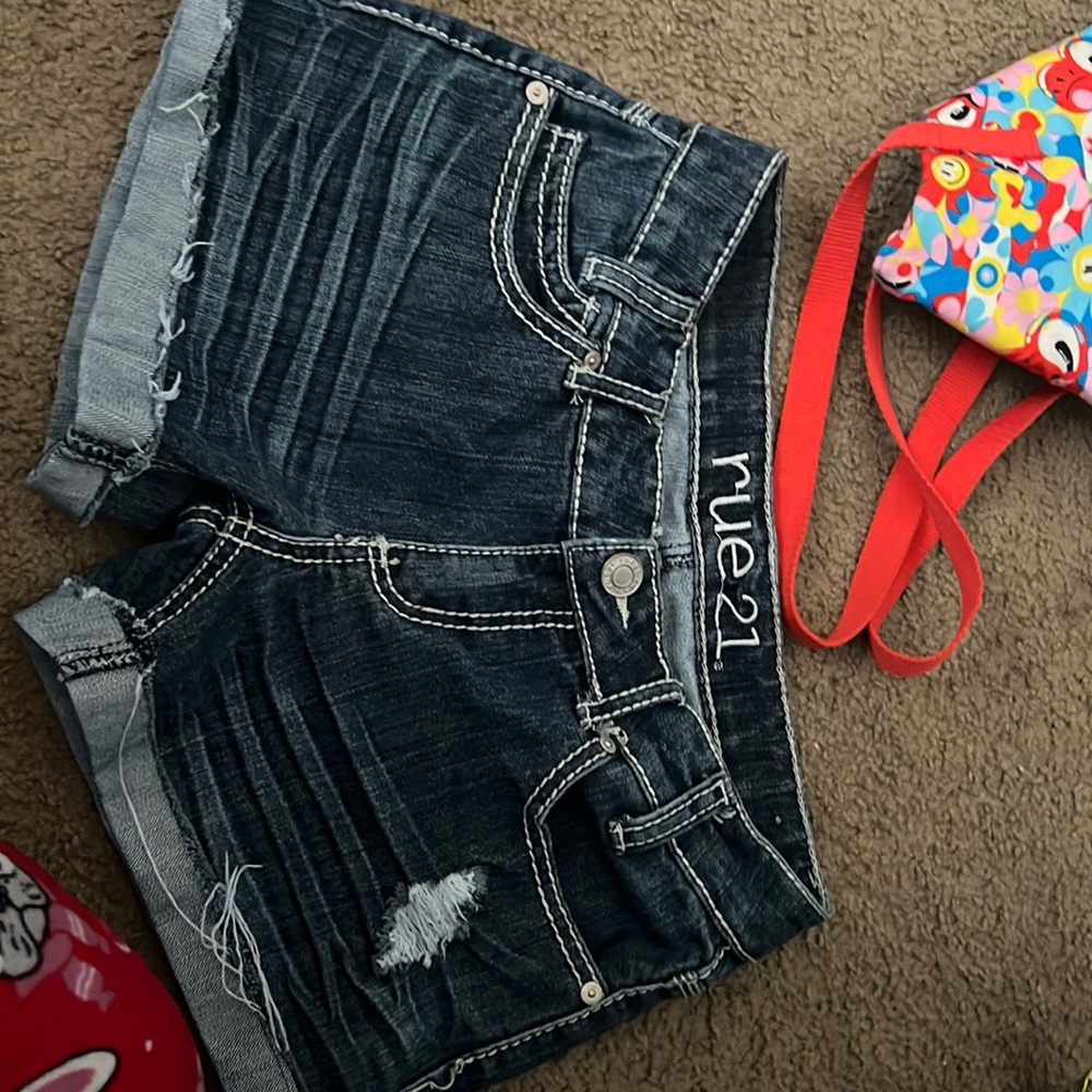 The some shorts☀️